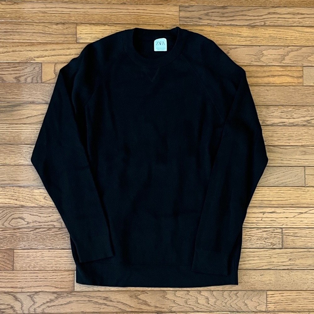 Zara Men's Classic Black Cotton Crewneck Sweater